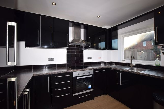 40, Higham Close, Maidstone photo 3