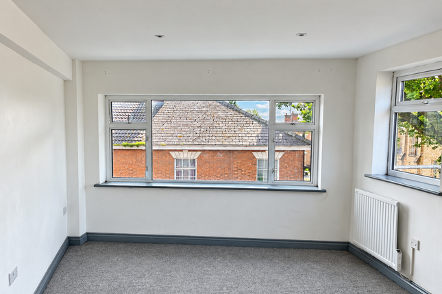 The Crescent, Spalding photo 4