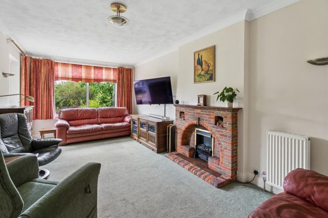 14, The Drive, Amersham photo 4