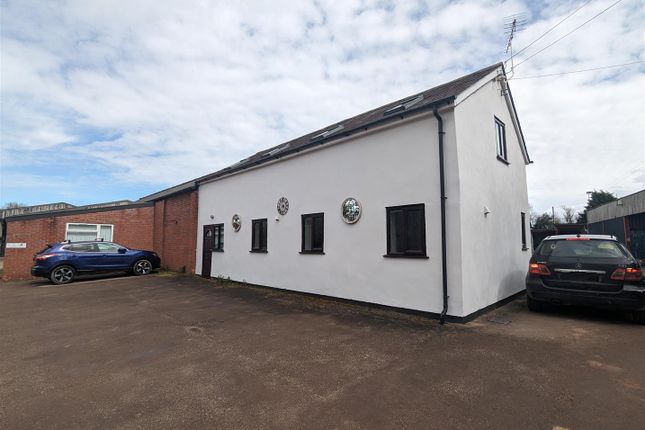 Detached house to rent in Winnal, Hereford