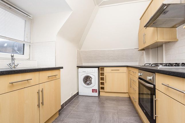 31, Lodge Road, London photo 3