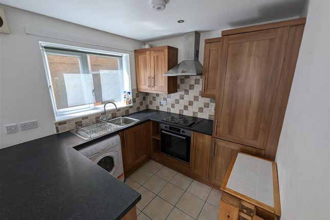 Flat 1, Oldfield House, Newport photo 2