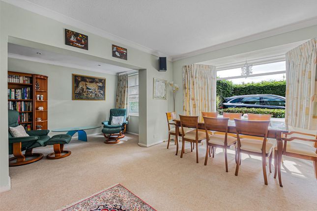 12, Williams Way, Radlett photo 4
