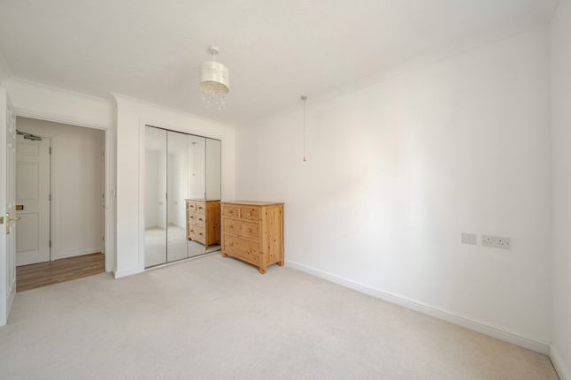 Flat 3, Highbridge Court 96-100,, Ridgeway, Devon photo 4