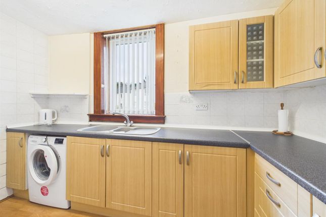 34, Lounsdale Drive, Paisley photo 2