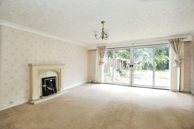 43, Esk Road, Cheshire photo 3