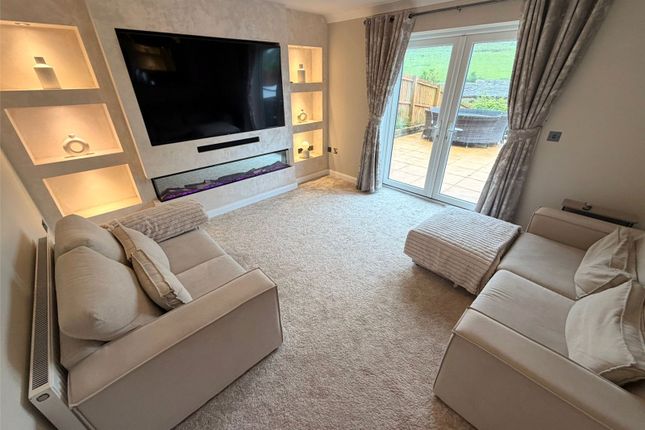 14, Callow Close, Lancashire photo 2