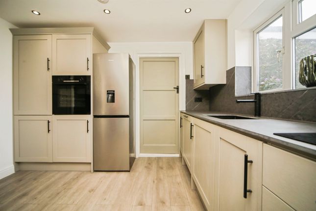 21, Heath View, Saxmundham photo 4