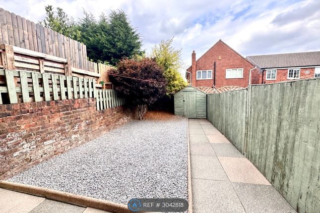 Burnell St, Brimington, Chesterfield photo 3