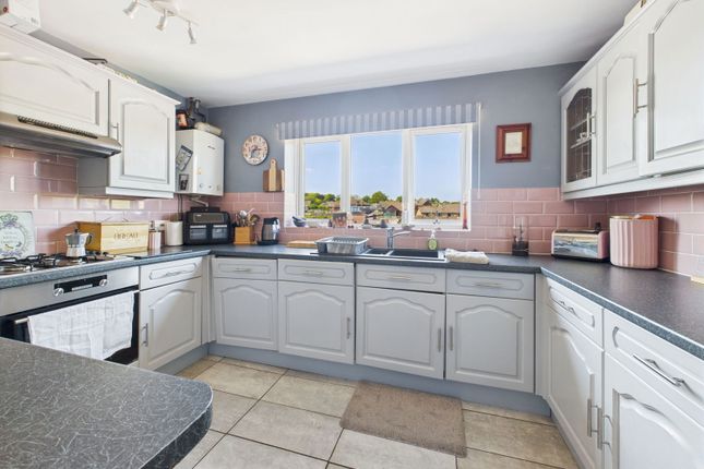 89a, Gloucester Road, Coleford photo 3