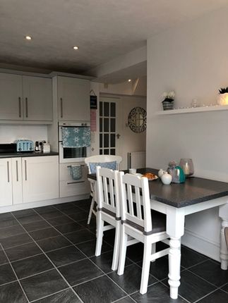 Detached house to rent in Exeter Road, Topsham, Exeter