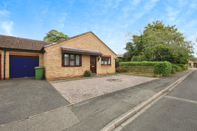 Thumbnail Detached bungalow for sale in Causeway Gardens, March