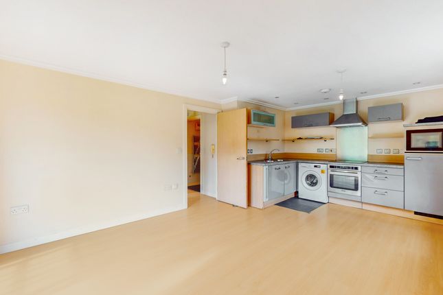 16 Hewetts Quay, Abbey Road, Hewetts Quay Abbey Road, london photo 4