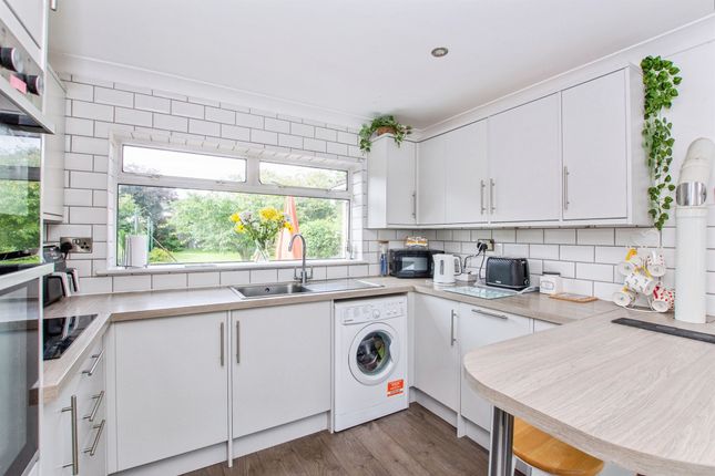 Orchard End, 112, School Road, Wisbech photo 4