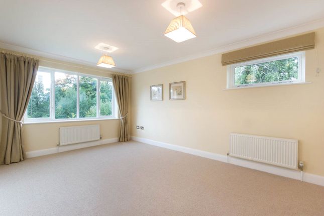 Flat 8,, Henslow House, Cambridge photo 2