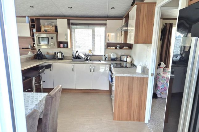 Holiday Home, Pemberton Rivington, Llanedwen, Llanfairpwll photo 2