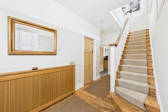 11, Woodcrest Road, Purley photo 2