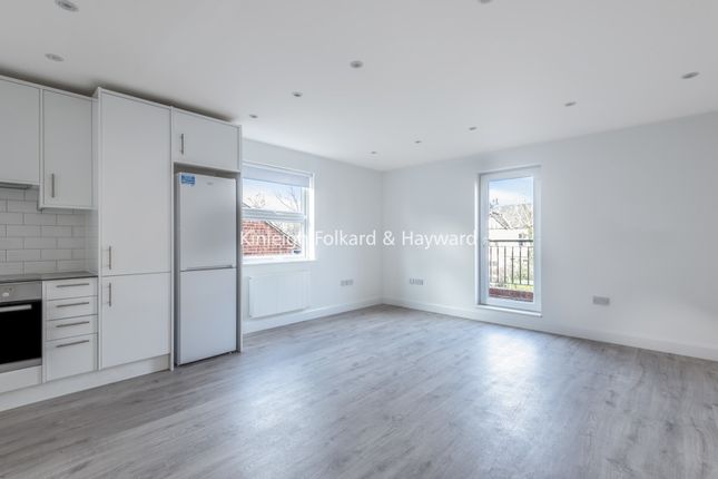 1 Eli Court, 35, Windsor Road, London photo 2