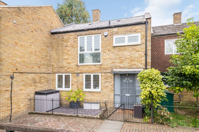 24, Foxborough Gardens, London photo 4