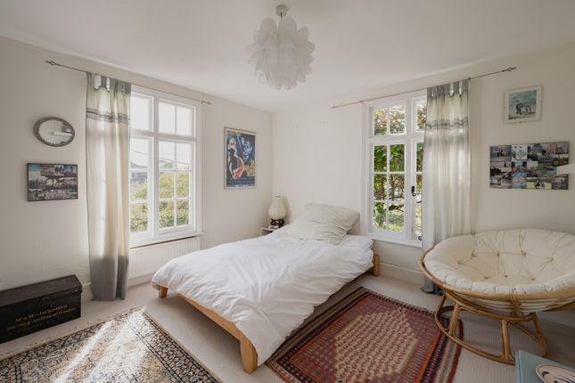 312456 - 10 High St, Toft-14.Jpg