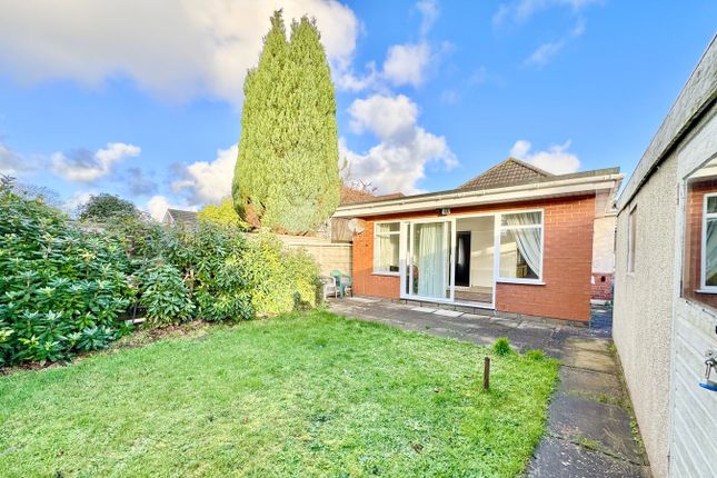 82, Craigmoor Avenue, Bournemouth photo 3