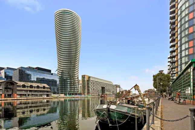 Baltimore Wharf, London photo 5