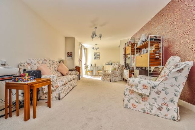 Flat for sale in South Parade, Southsea
