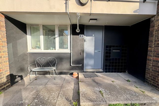 Ramsey Street, London photo 2