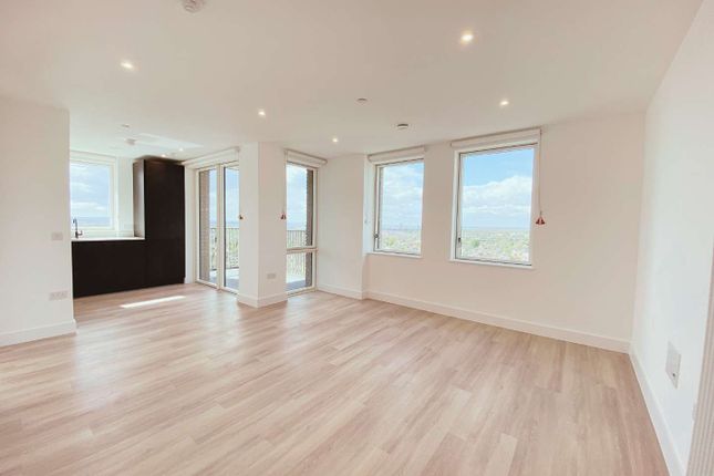 Thumbnail Flat to rent in 1 Heartwood Boulevard, Acton, London