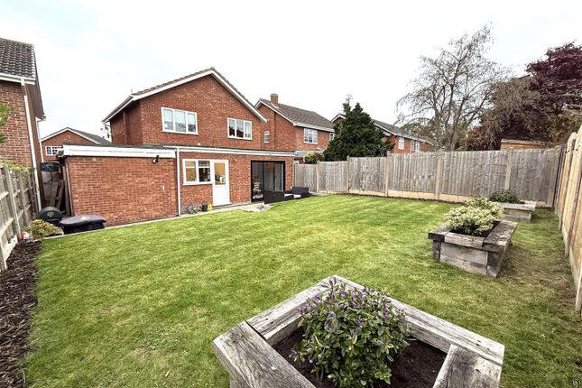 6, St. Benedicts Drive, Stafford photo 2