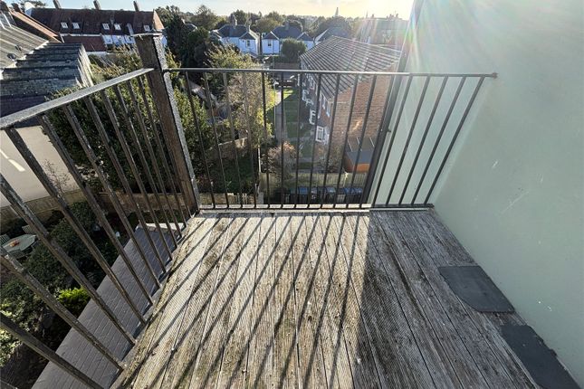 Flat 7, 19, Cambridge Road, Deal photo 4