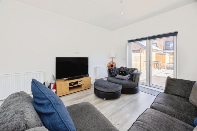 7, Highwood Drive, Ashford photo 3