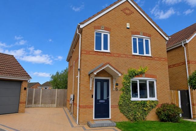3-bed detached on Smallridge Close, Wirral, £300,000
