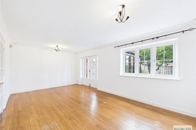 87, Morley Crescent West, Middlesex photo 4