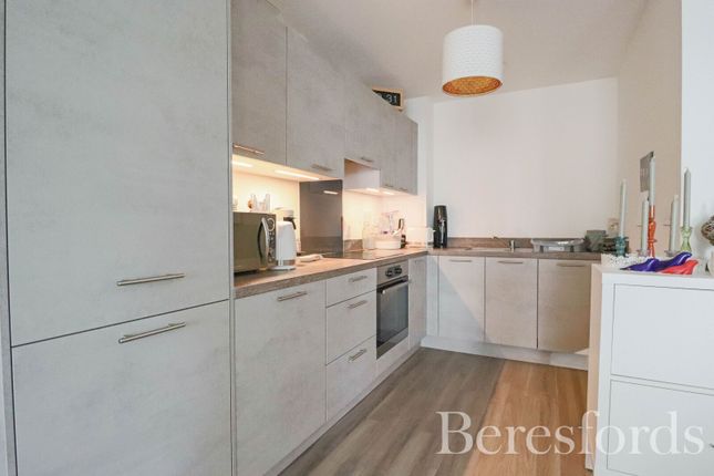 Flat 3, 212, Wharf Road, Chelmsford photo 3