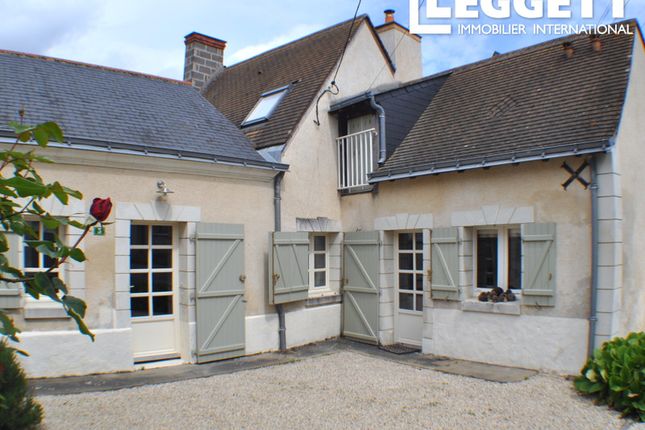 Thumbnail Villa for sale in La Breille-Les-Pins, Maine-Et-Loire, Pays De La Loire