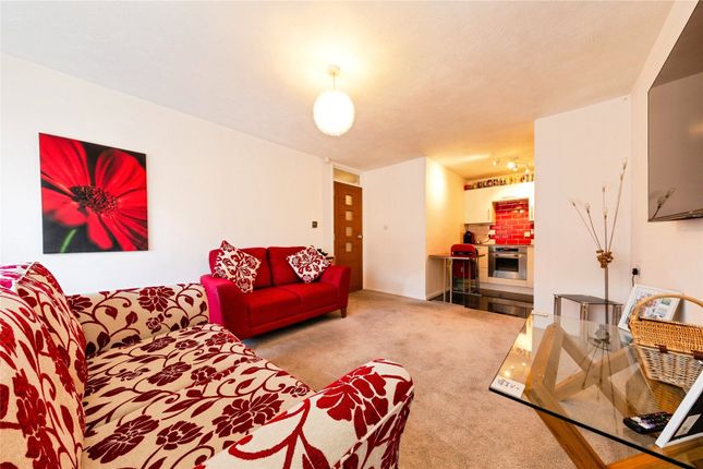 20, Holmoaks House, Beckenham photo 4