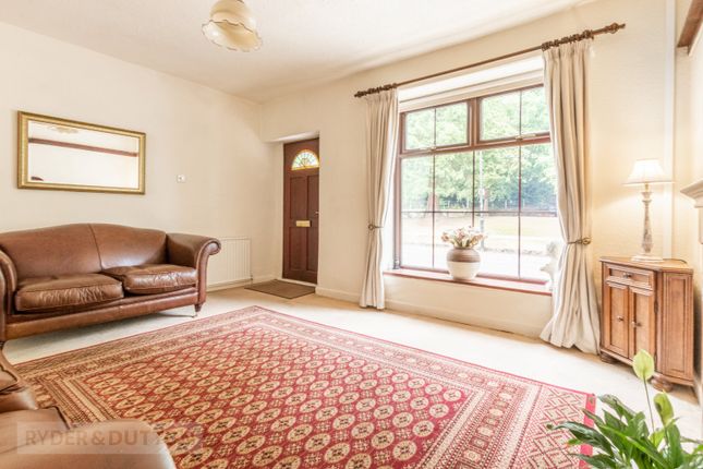 Terraced house for sale in High Street, Uppermill, Saddleworth