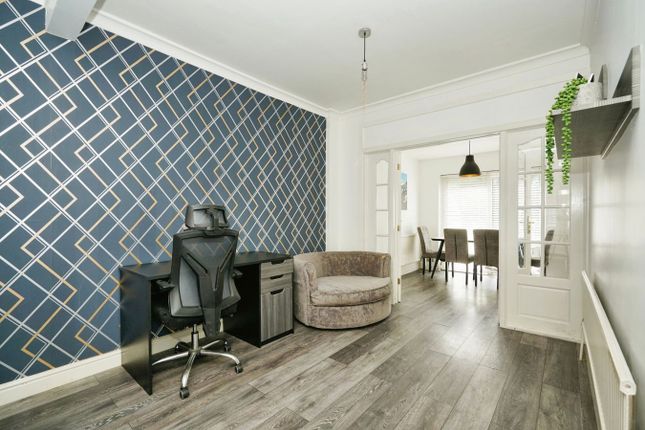 15, Glynrene Drive, Manchester photo 4