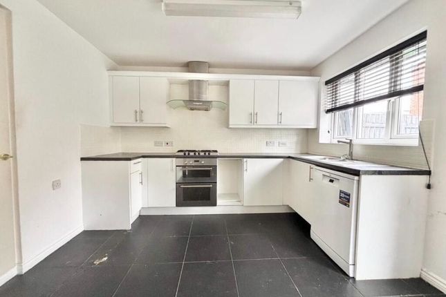 21 Tuscany Gardens, Barnsley photo 2