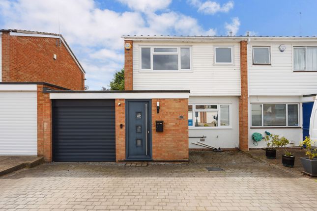 Link-detached house for sale in Testwood Road, Windsor