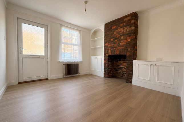 5 Dale Street, Tunbridge Wells photo 3