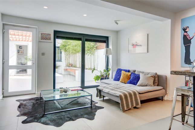 Flat for sale in Livingstone Road, Hove, East Sussex
