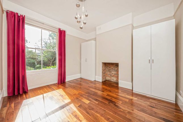 Flat to rent in St. Philips Road, Surbiton