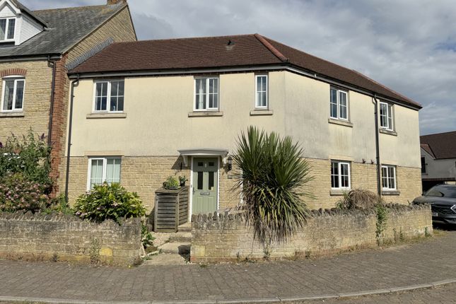 Terraced house for sale in Wincanton, Somerset