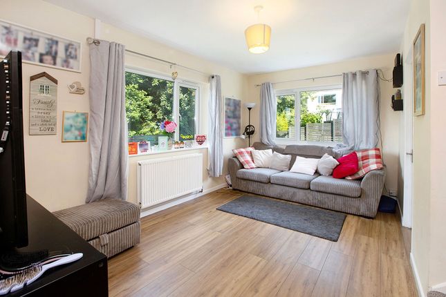 9 Nelson Close, Teignmouth photo 3