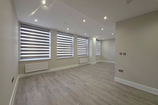 Flat 6, 175, Friar Street, Berkshire photo 3