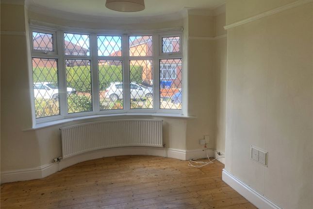 2, St. Georges Crescent, Altrincham photo 3