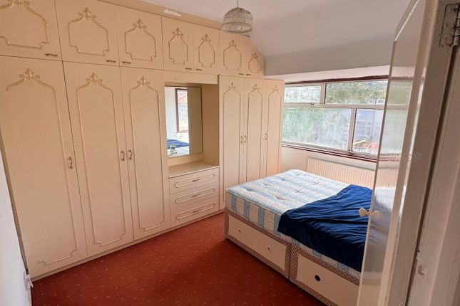 Terraced house to rent in Marlborough Road, Southall