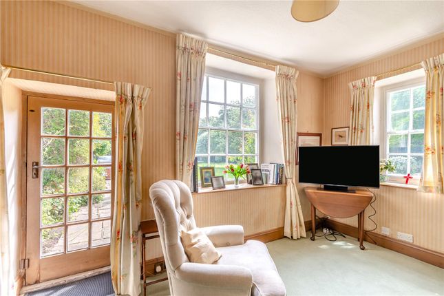 Chantry House,, Harrogate Road, Harrogate photo 4